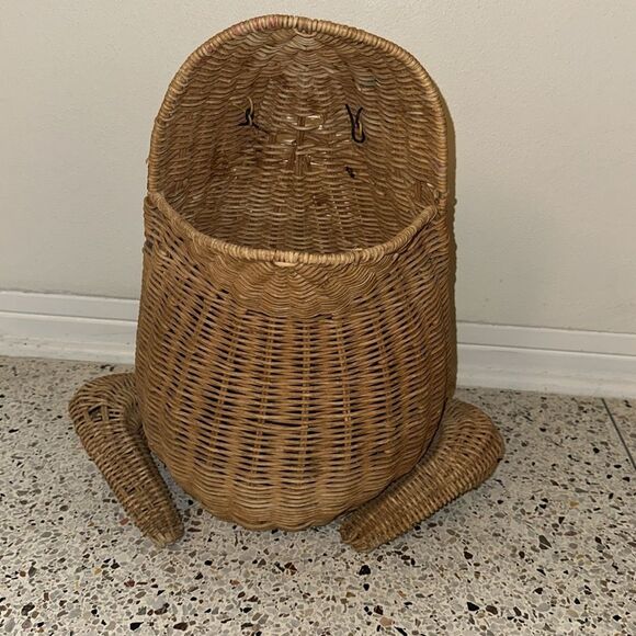 Vintage 60’s rattan wicker frog basket mid-century modern boho - Picture 4 of 8